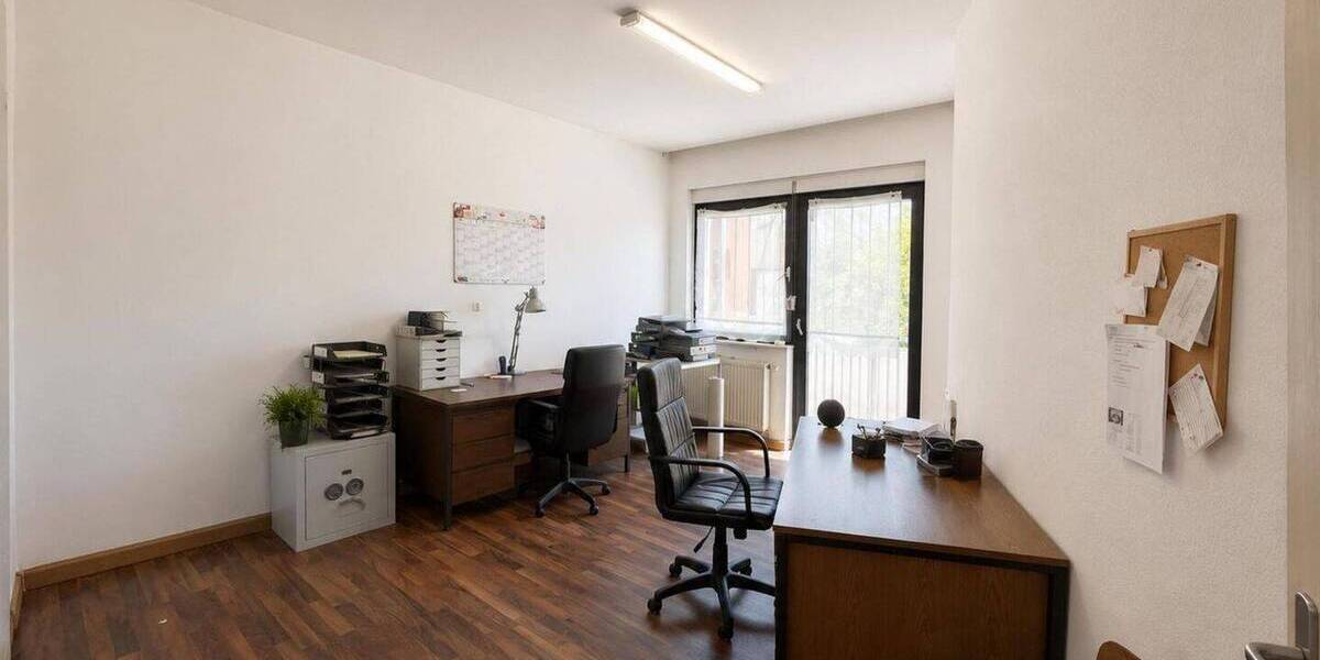 Einfamilienhaus Neu-Ulm Stadtmitte - 1 Zimmer, 364 m&sup2;, 2.100.000&euro; | Angebot:26788002