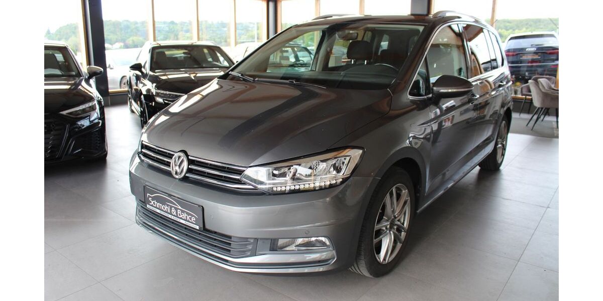 VW Touran 68.000 km 21.990 &euro; Amstetten 73340