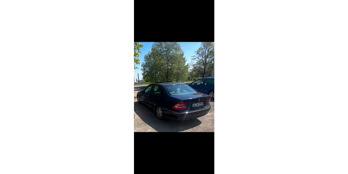 Mercedes-Benz C 200 207.000 km 2.990 &euro; Ulm 89075