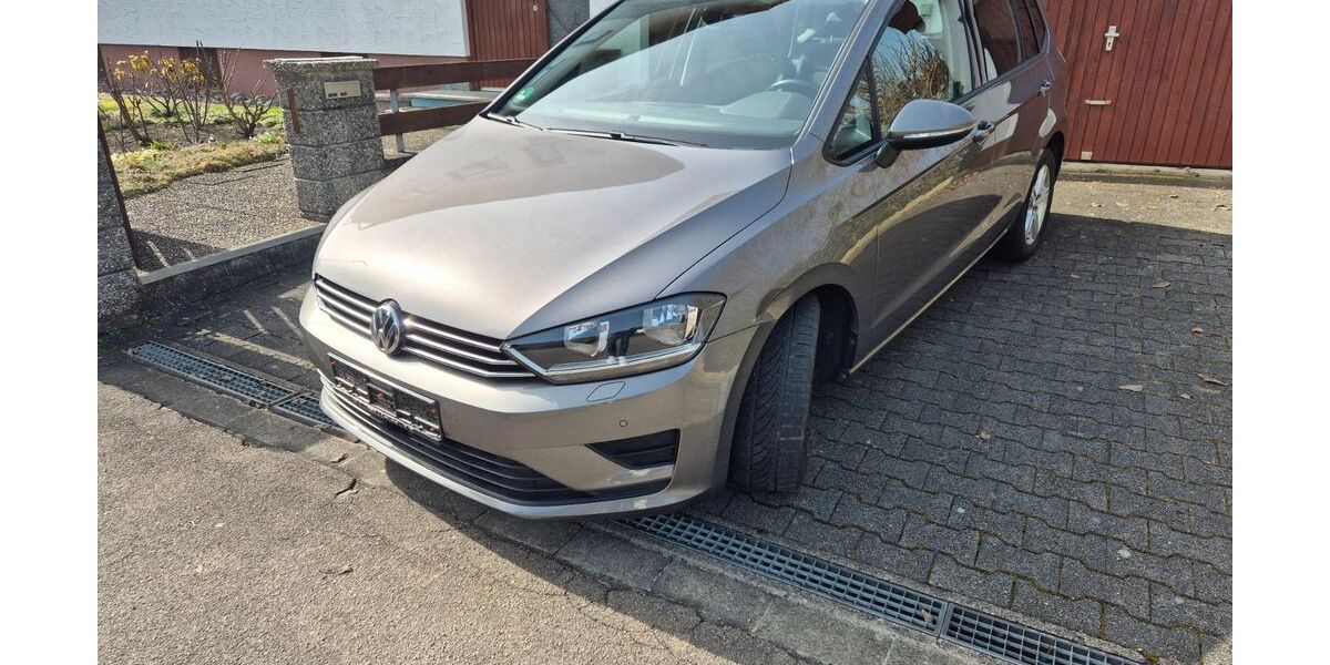 VW Golf Sportsvan 14.690 km 11.900 &euro; Neu-Ulm 89233
