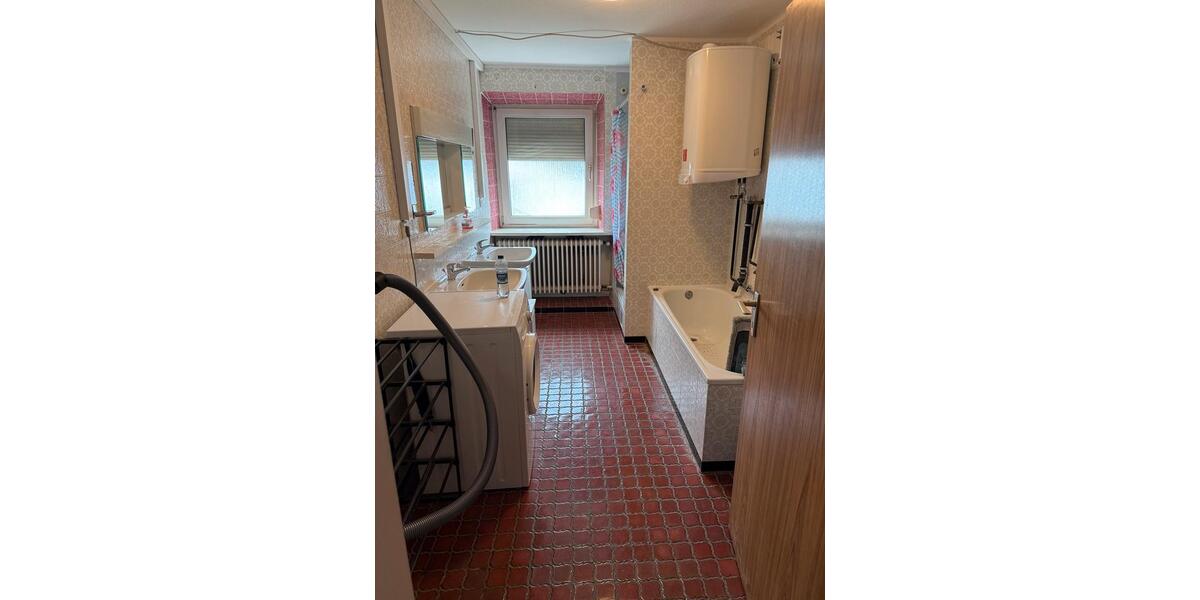 Etagenwohnung Nersingen - 5 Zimmer, 105 m&sup2;, 1.500&euro; | Angebot:24488408