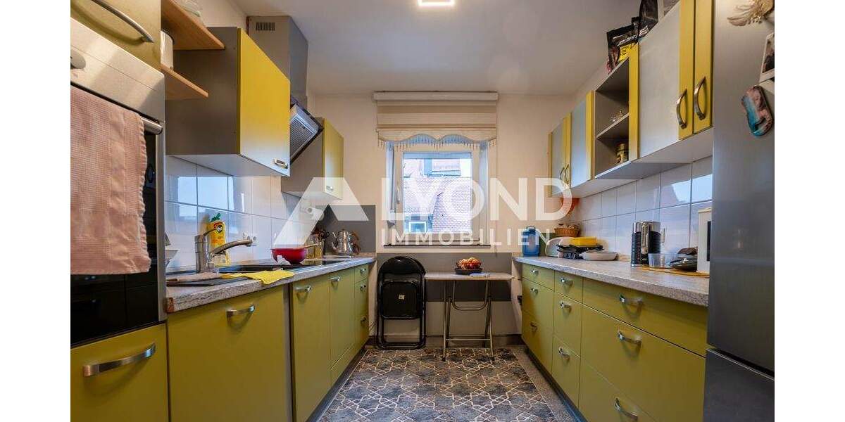 Etagenwohnung Ulm Mitte - 4 Zimmer, 85 m&sup2;, 349.000&euro; | Angebot:25798341