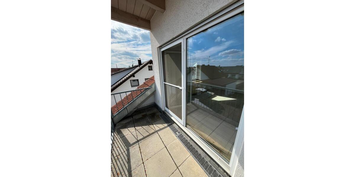 Dachgeschoßwohnung Erbach - 2 Zimmer, 55 m&sup2;, 235.000&euro; | Angebot:26024344