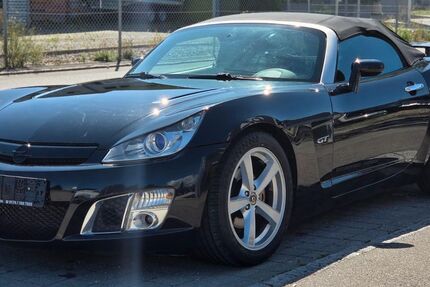 Opel GT 98.700 km 11.999 &euro; Elchingen 89275