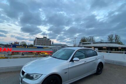 BMW 318 209.000 km 3.700 &euro; Ulm 89077