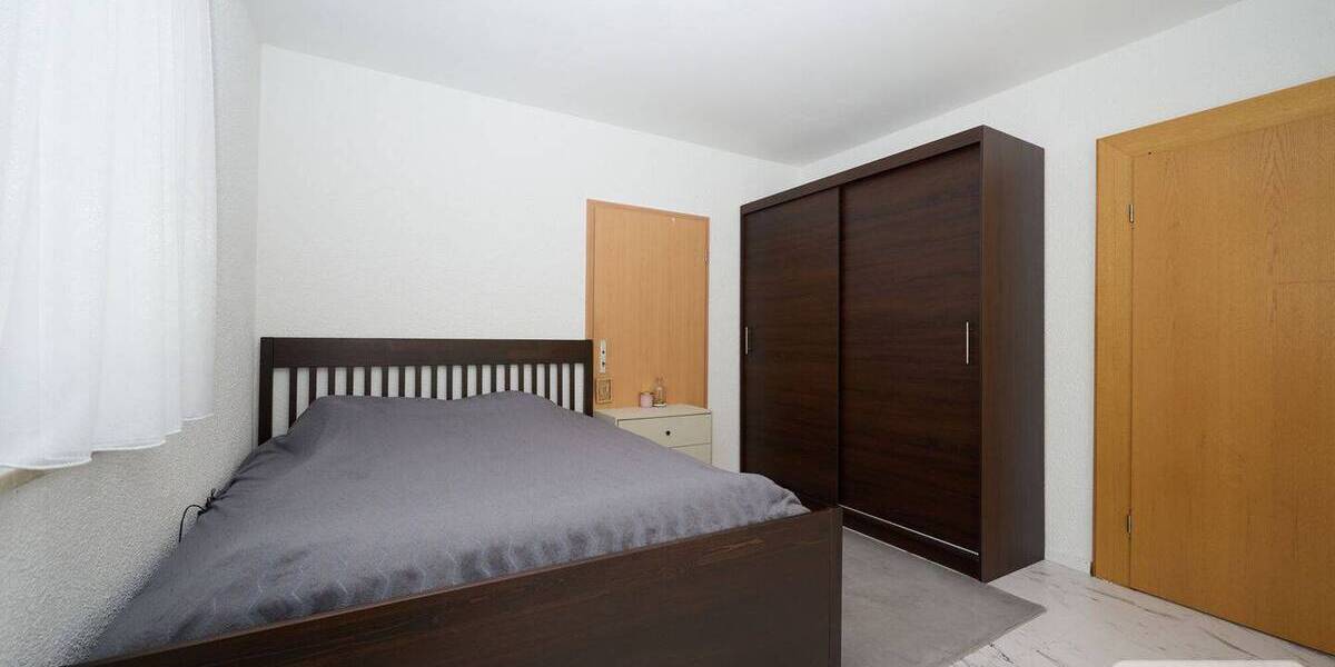 Einfamilienhaus Weißenhorn - 9 Zimmer, 250 m&sup2;, 590.000&euro; | Angebot:26514835