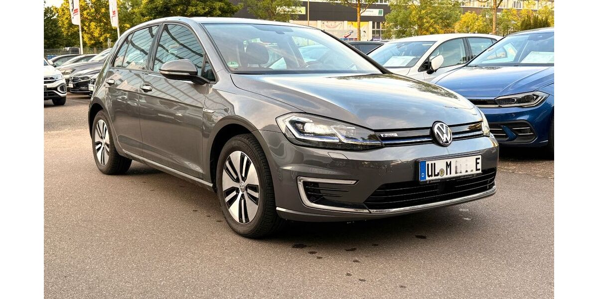 VW Golf 35.709 km 17.700 &euro; Ulm 89073