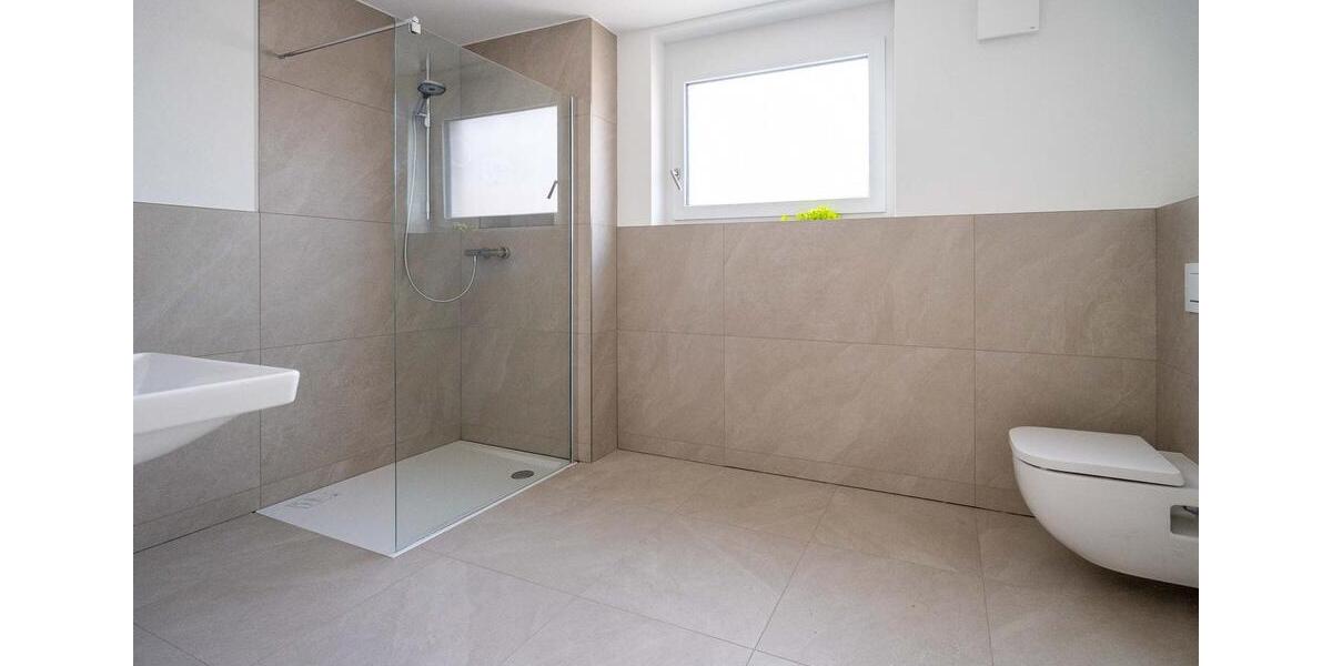 Etagenwohnung Laichingen - 3.5 Zimmer, 88 m&sup2;, 1.100&euro; | Angebot:26006815