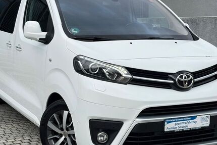 Toyota Proace (Verso) 187.857 km 21.990 &euro; Mietingen 88487