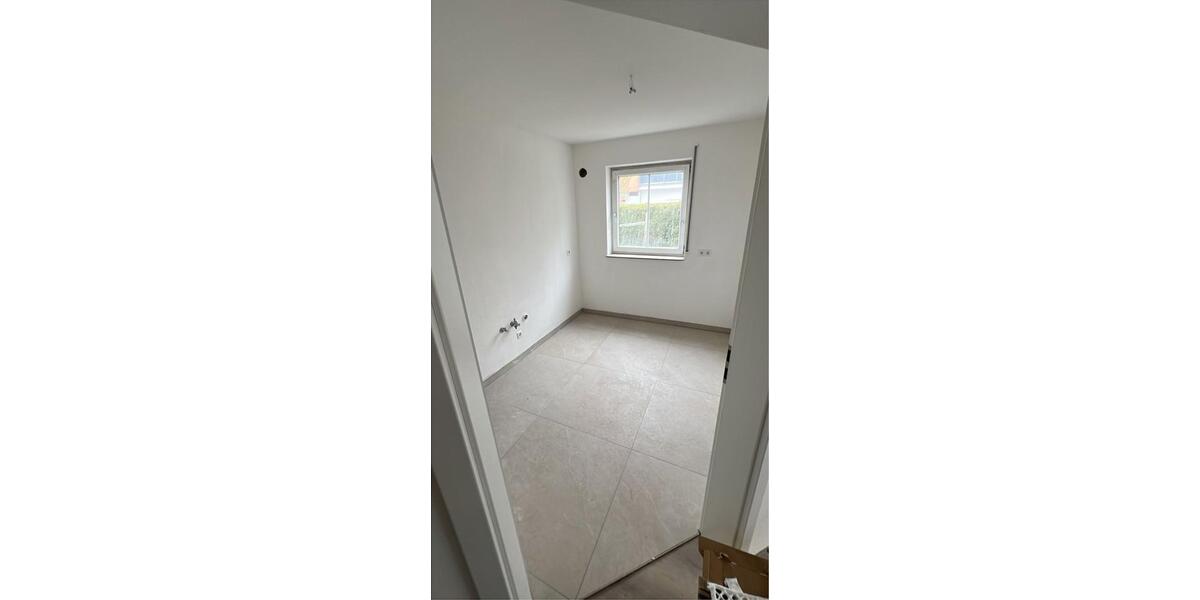 Erdgeschoßwohnung Illertissen - 3 Zimmer, 80 m&sup2;, 359.000&euro; | Angebot:26234724
