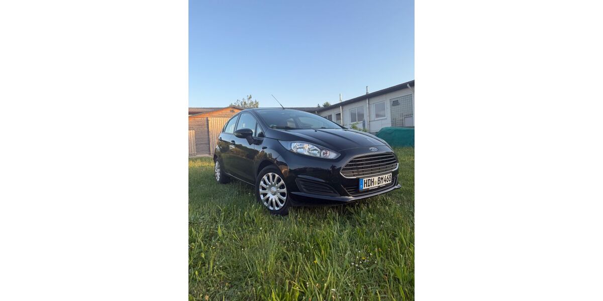 Ford Fiesta 146.178 km 5.500 &euro; Gerstetten 89547