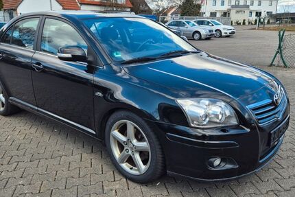 Toyota Avensis 106.000 km 4.350 &euro; Erbach 89155