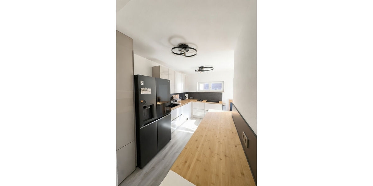 Großzügige 3,5-Zimmer-Wohnung mit Südbalkon, Stellplatz und modernisiertem Badezimmer - Etagenwohnung Senden | Angebot:25792352