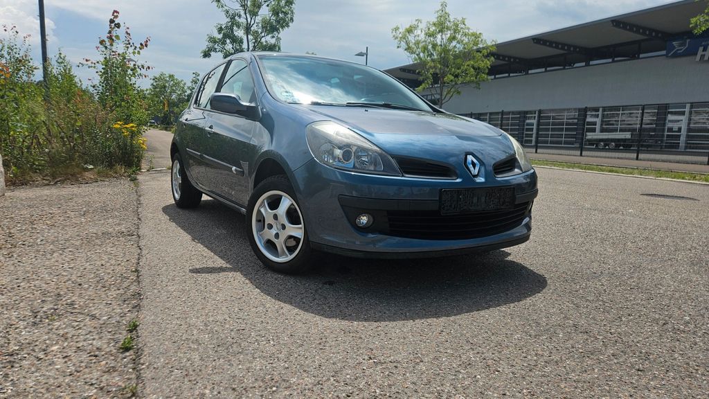 Renault Clio 152.000 km 2.000 &euro; Laupheim 88481