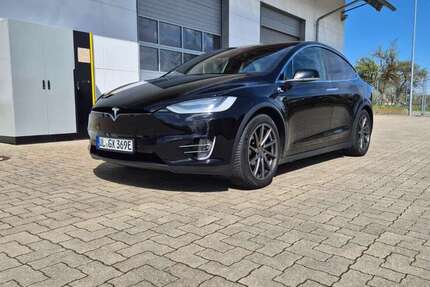 Tesla Model X 110.519 km 47.600 &euro; Berghülen 89180
