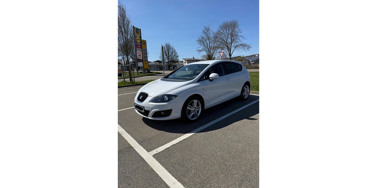 Seat Leon 154.000 km 4.900 &euro; Ulm 89075