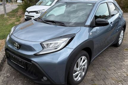 Toyota Aygo (X) 6.454 km 14.990 &euro; Ehingen 89584