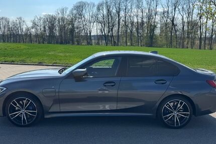 BMW 330 101.000 km 31.700 &euro; Senden 89250