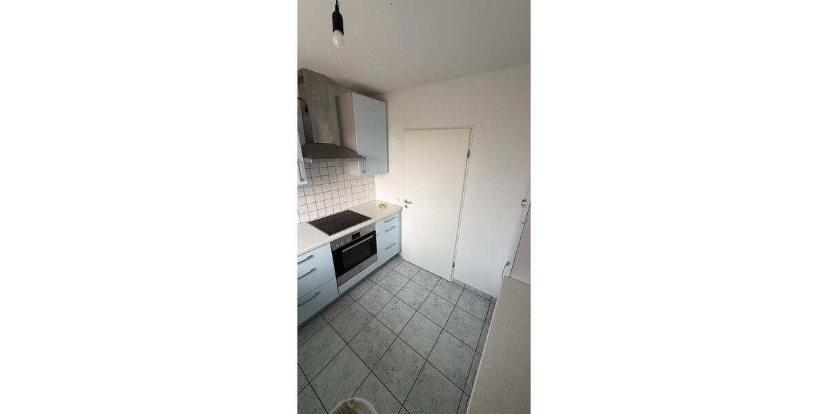 Etagenwohnung Neu-Ulm Ludwigsfeld - 3 Zimmer, 80 m&sup2;, 1.330&euro; | Angebot:25648872