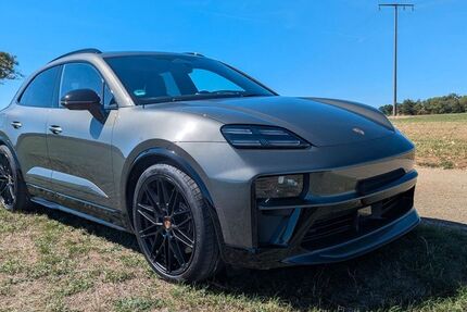 Porsche Macan 12.900 km 109.400 &euro; Beimerstetten 89179