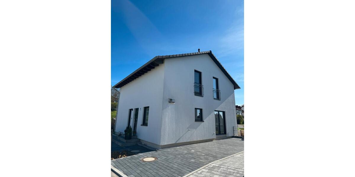 Einfamilienhaus Ballendorf - 7 Zimmer, 254 m&sup2;, 680.000&euro; | Angebot:26277891