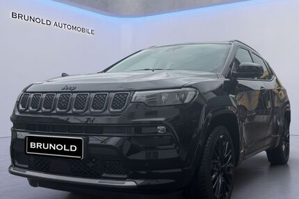 Jeep Compass 19.000 km 26.900 &euro; Ulm 89081