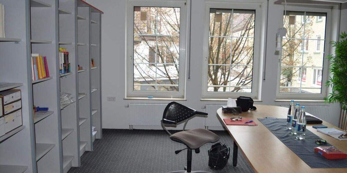 Etagenwohnung Geislingen an der Steige Geislingen - 2 Zimmer, 155 m&sup2;, 320.000&euro; | Angebot:25899891