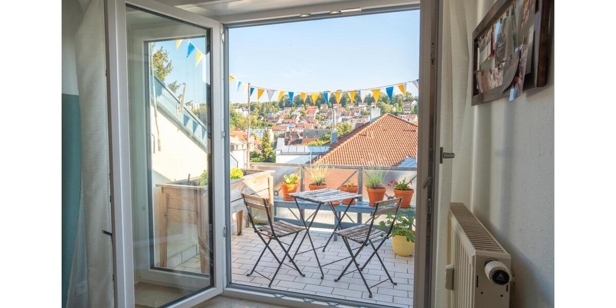 Dachgeschoßwohnung Blaustein - 3.5 Zimmer, 97 m&sup2;, 375.000&euro; | Angebot:27232991