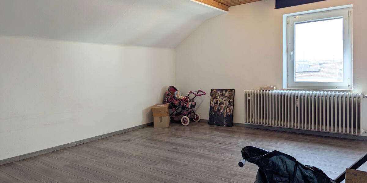 Etagenwohnung Vöhringen - 3 Zimmer, 116 m&sup2;, 349.000&euro; | Angebot:25939333