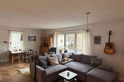 Wohnung Neu-Ulm Stadtmitte - 3 Zimmer, 80 m&sup2;, 399.000&euro; | Angebot:25845516