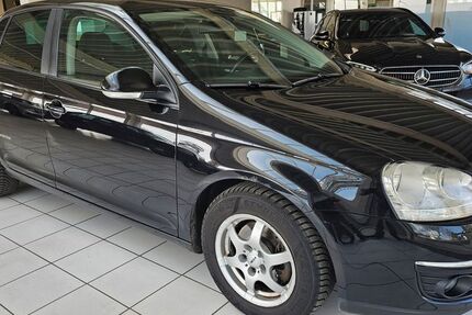 VW Jetta 243.000 km 3.490 &euro; Berghülen 89180