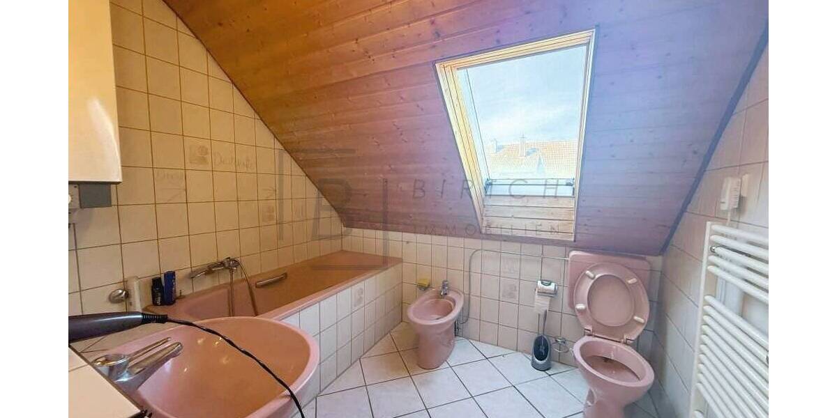 Mehrfamilienhaus, Wohnhaus Neu-Ulm Stadtmitte - 9 Zimmer, 260 m&sup2;, 1.040.000&euro; | Angebot:25702925