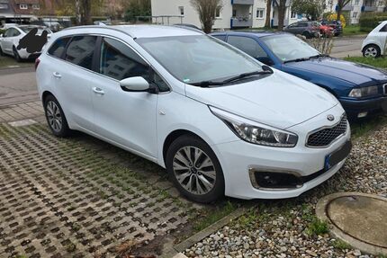 Kia ceed Sportswagon 108.500 km 11.500 &euro; Laupheim 88471