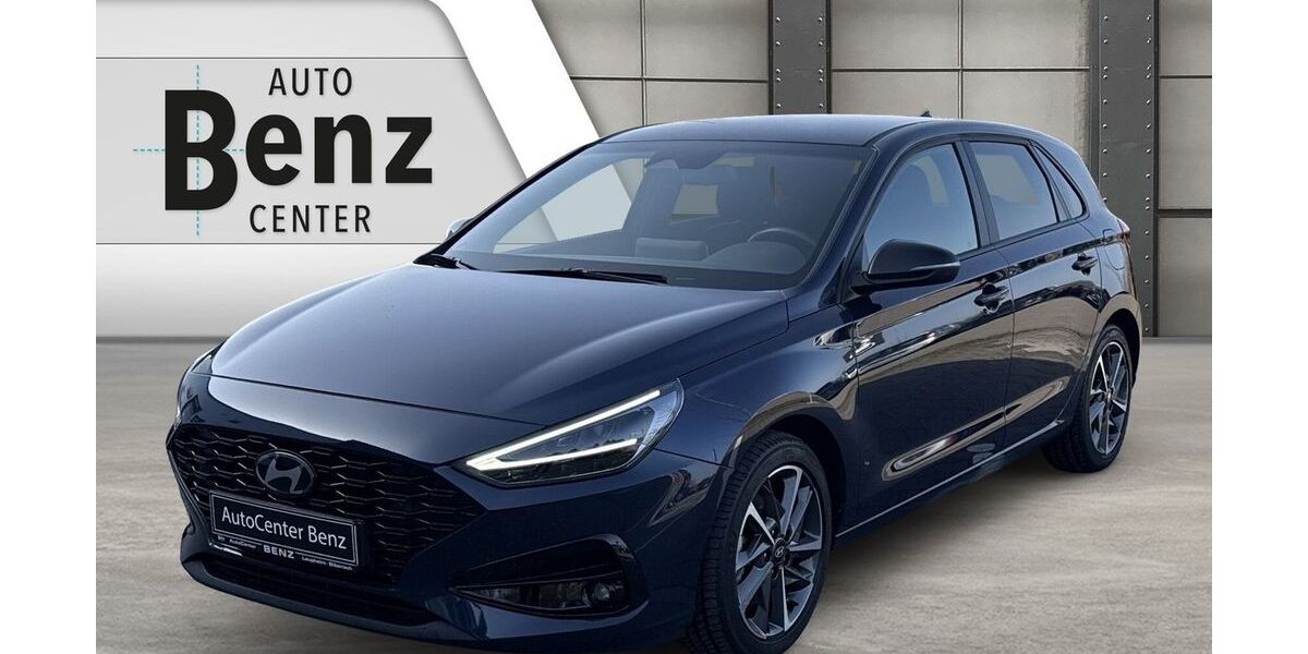 Hyundai i30 22.100 km 20.590 &euro; Laupheim 88471