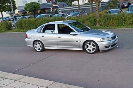 Opel Vectra 235.000 km 4.200 &euro; Laupheim 88471