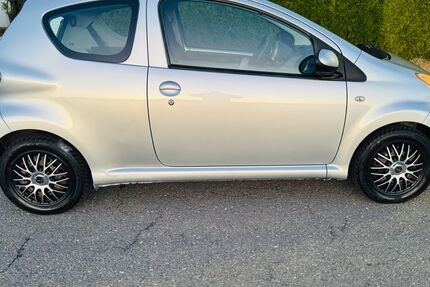 Toyota Aygo (X) 50.844 km 6.399 &euro; Ulm 89073