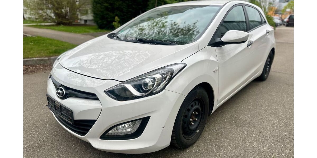 Hyundai i30 116.556 km 4.850 &euro; Ulm 89079