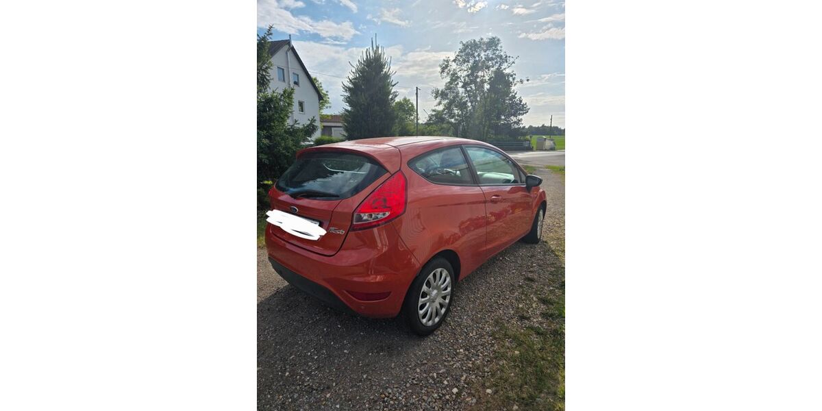 Ford Fiesta 210.000 km 3.000 &euro; Silheim 89346