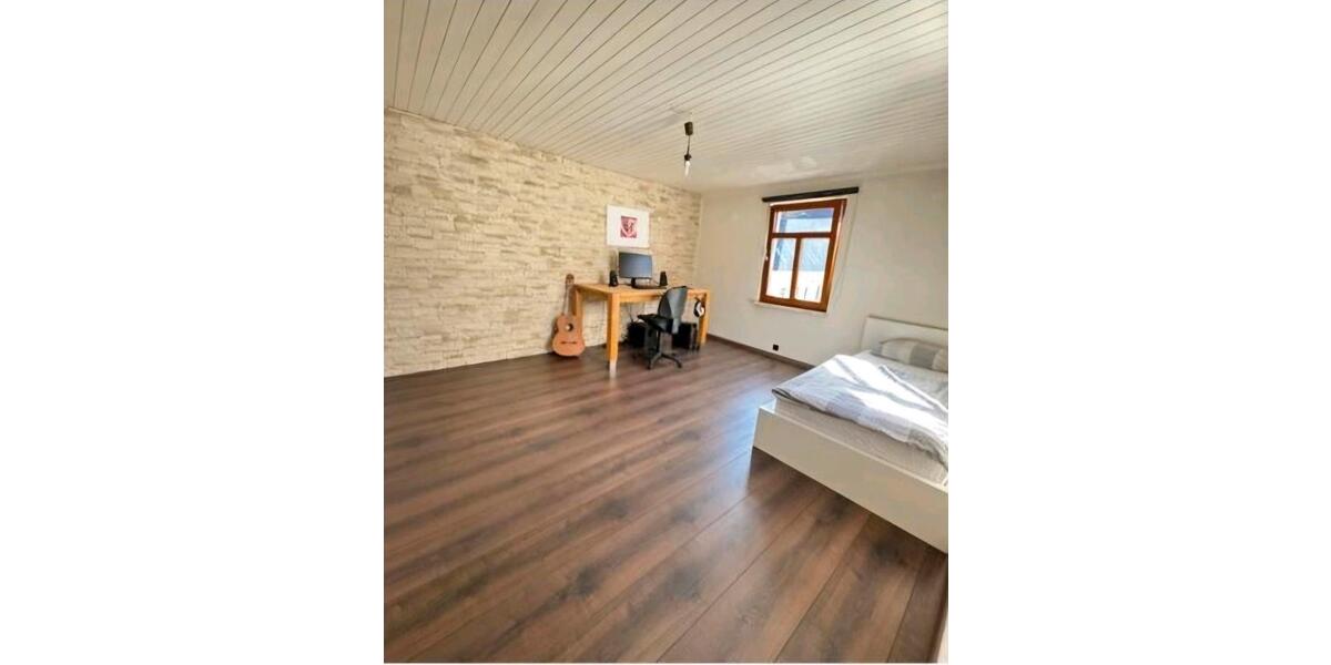Reihenhaus Blaustein - 6 Zimmer, 140 m&sup2;, 1.800&euro; | Angebot:25988484
