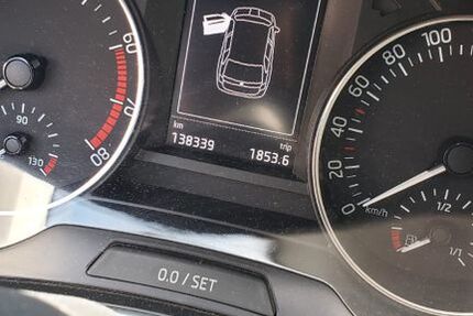 Skoda Fabia 138.339 km 6.300 &euro; Ulm 89077