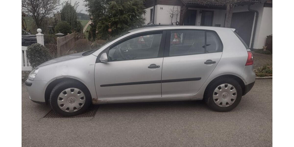 VW Golf 192.000 km 750 &euro; Illerrieden 89186