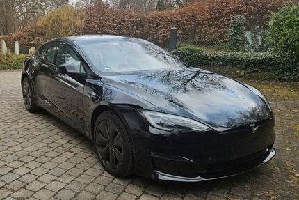 Tesla Model S 74.000 km 60.900 &euro; Ulm 89081