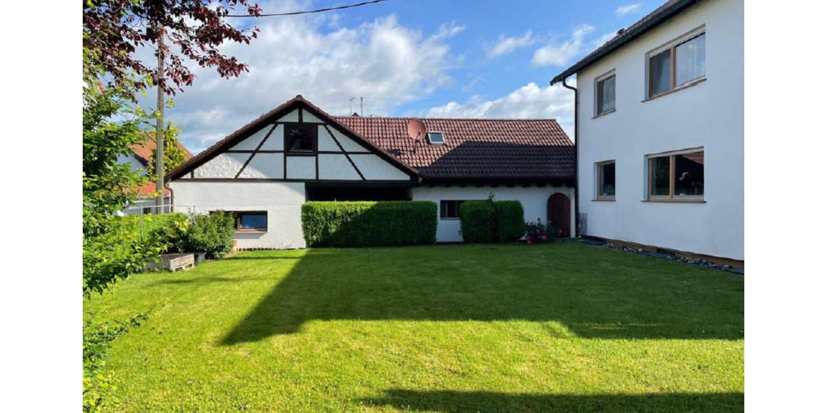 Mehrfamilienhaus, Wohnhaus Blaustein - 7.5 Zimmer, 211 m&sup2;, 519.000&euro; | Angebot:24739983