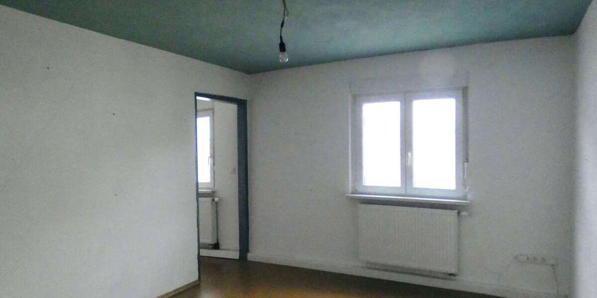 Etagenwohnung Asselfingen - 4 Zimmer, 111 m&sup2;, 185.000&euro; | Angebot:25705547