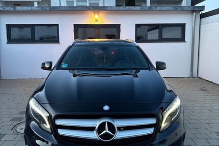 Mercedes-Benz GLA-Klasse 144.000 km 16.600 &euro; Neu-Ulm 89210