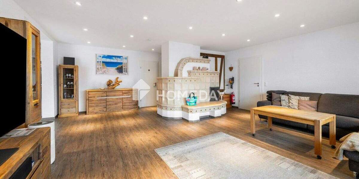 Einfamilienhaus Illertissen Tiefenbach - 7 Zimmer, 267 m&sup2;, 1.150.000&euro; | Angebot:25737638