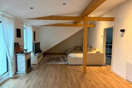 Wohnung Holzheim - 3 Zimmer, 80 m&sup2;, 1.000&euro; | Angebot:24865811