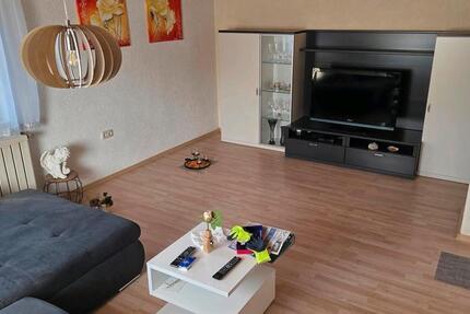 Wohnung Neuburg an der Kammel - 3 Zimmer, 125 m&sup2;, 900&euro; | Angebot:25395618