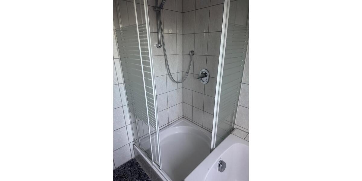 Dachgeschoßwohnung Günzburg - 4 Zimmer, 82 m&sup2;, 770&euro; | Angebot:26708616