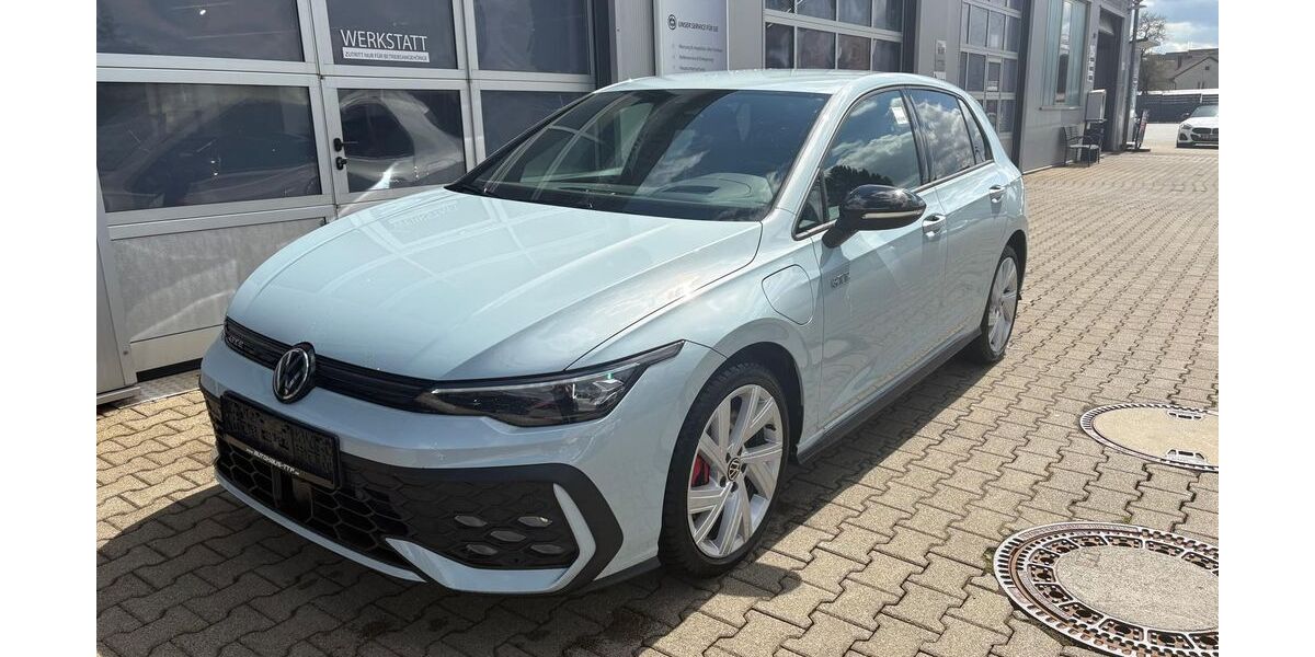 VW Golf 13.880 km 34.890 &euro; Heroldstatt 72535